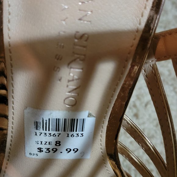 Christian Siriano gold heels - Picture 3 of 4